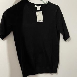 NEWT H&M BASIC BLCK SWEATER SHIRT